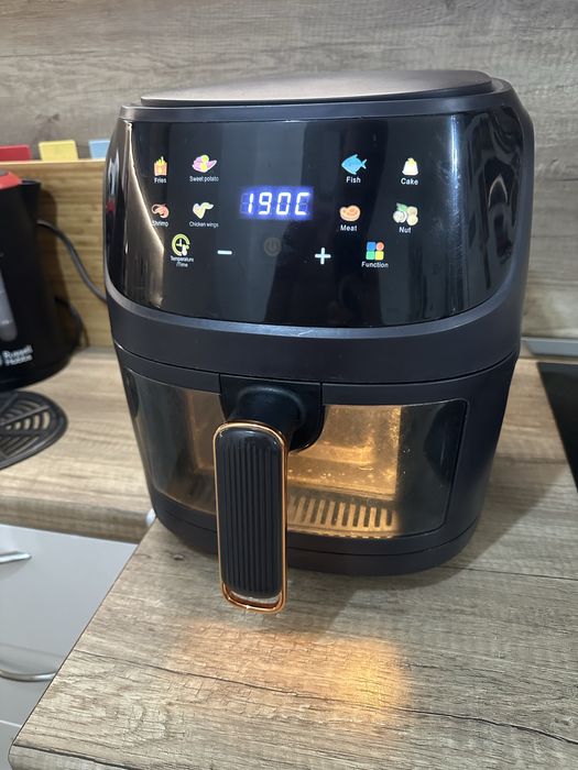 Air Fryer 8L – 2400W, отлично работещ