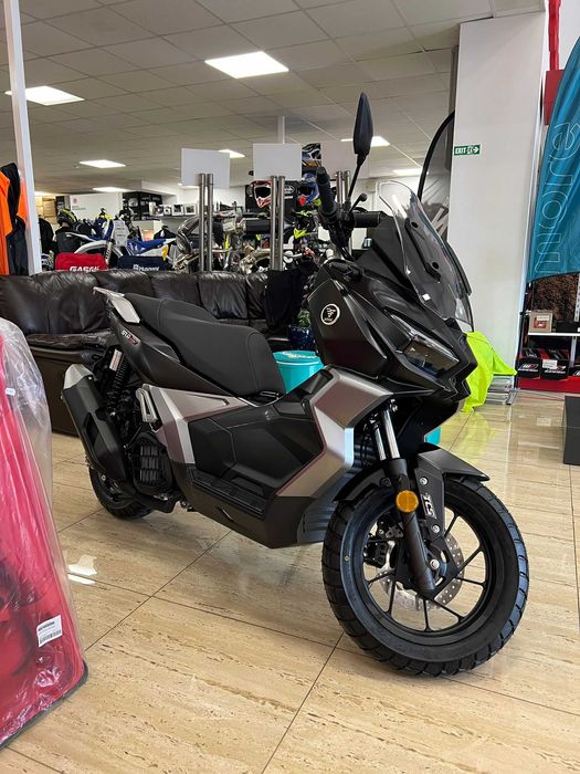 Scuter VOGE 125 SR1 ADVENTURE Black '25
