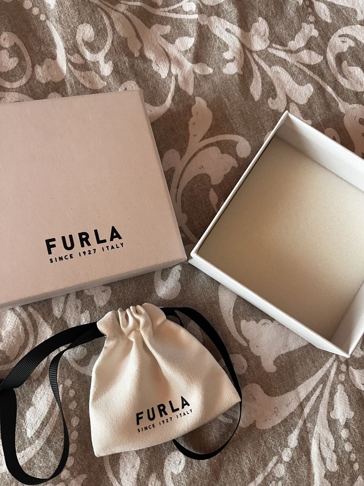 Обици Furla в златно