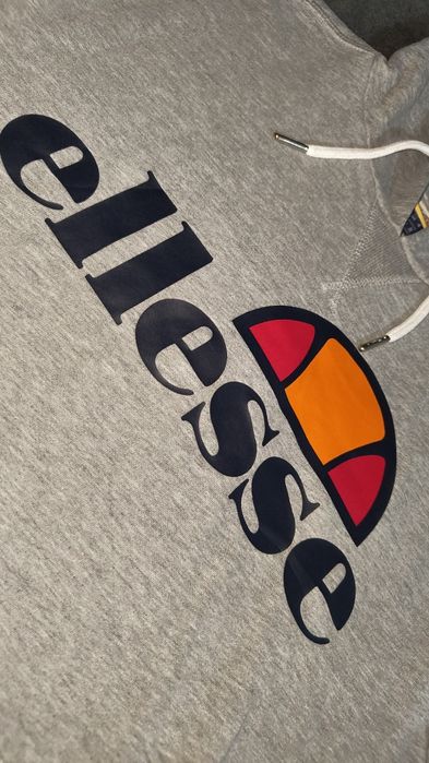 Ellesse оригинално сиво hoodie