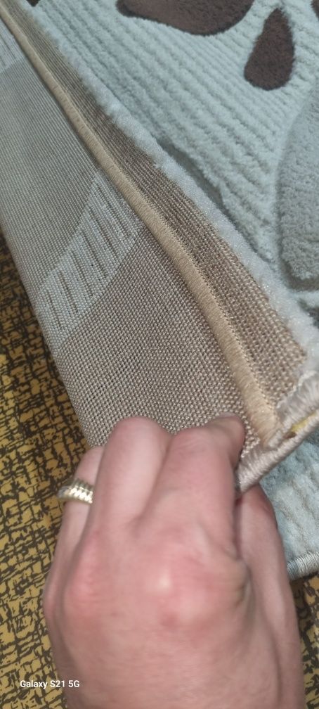 Килим дебел 200/300см.