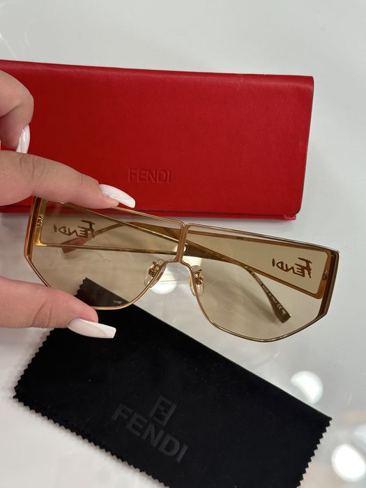 Fendi дамски слънчеви очила