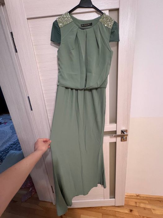 Летнее женское платье