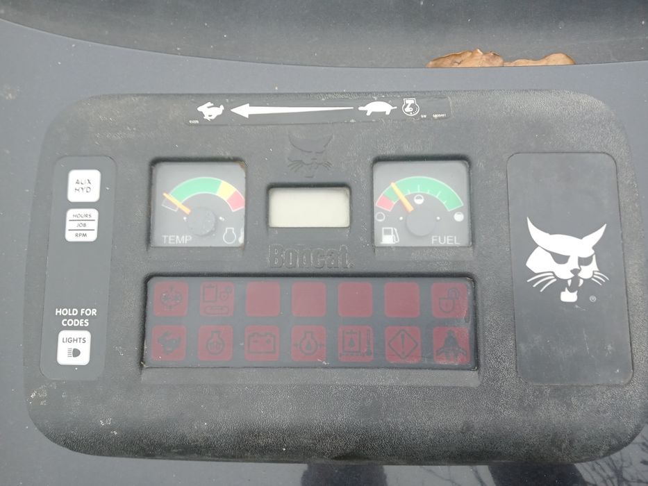 Bord utilaj bobcat