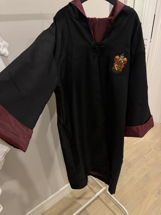 Плащ Гриффиндор, Гарри Поттер