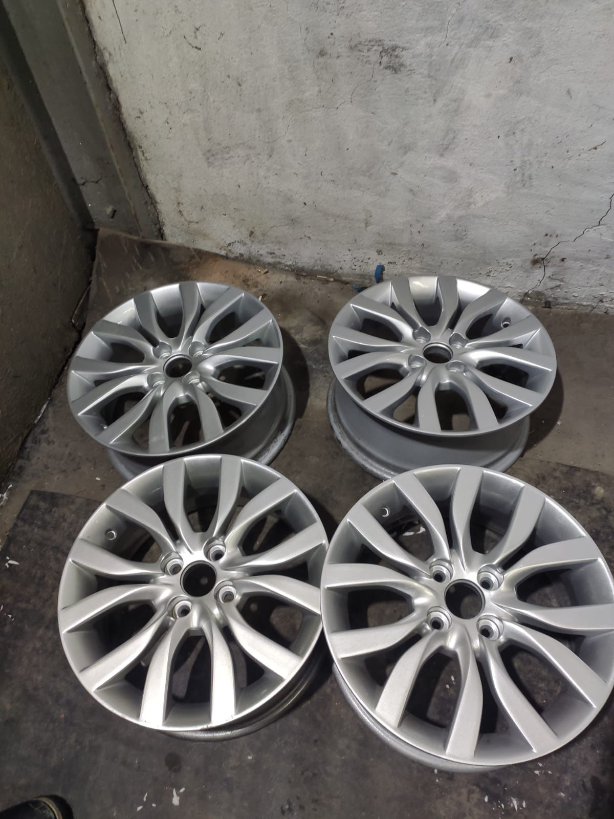 Диски R15,   6JX15H2
