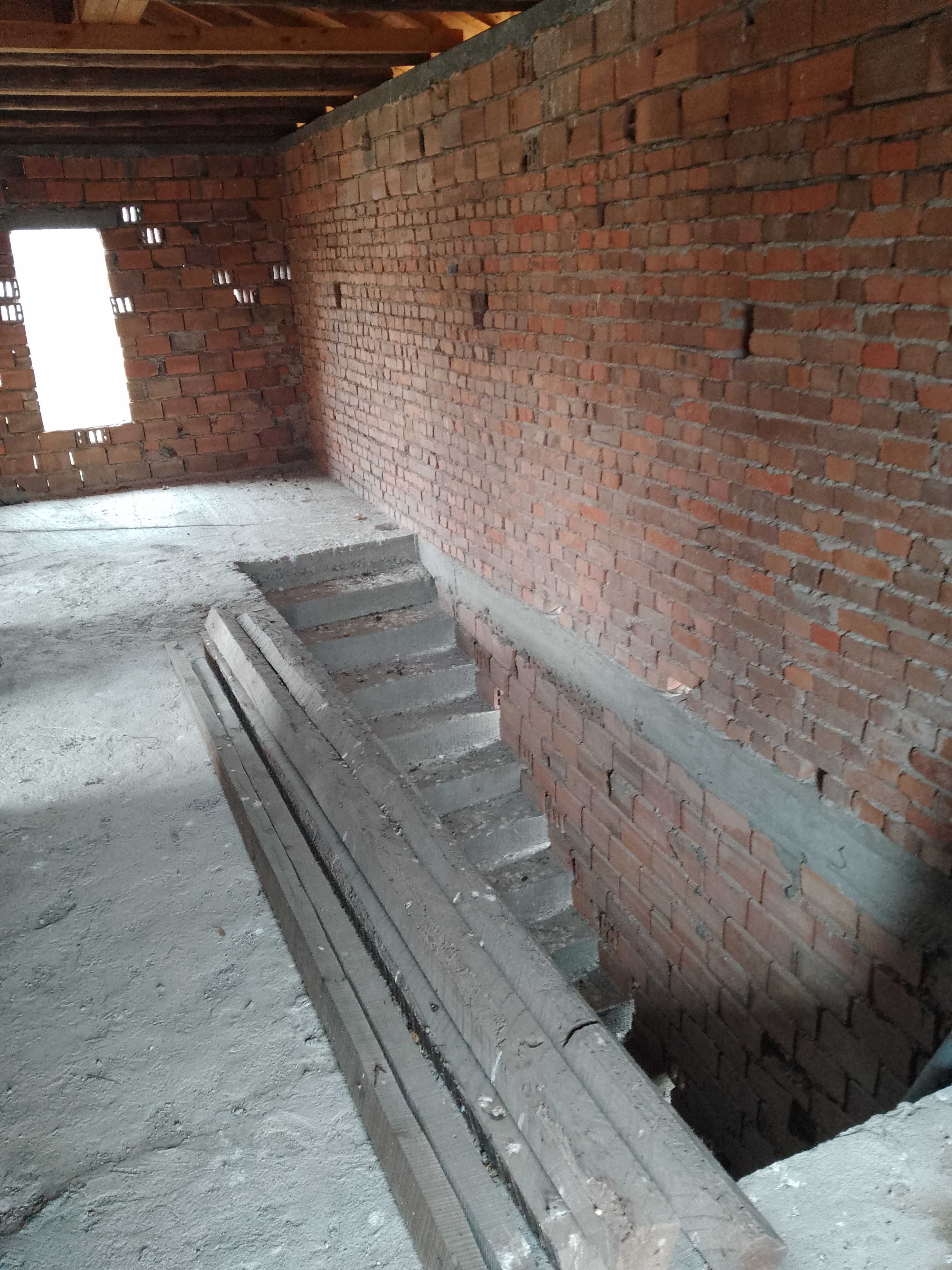 КЪЩА в с. Гарваново обл. Хасково
