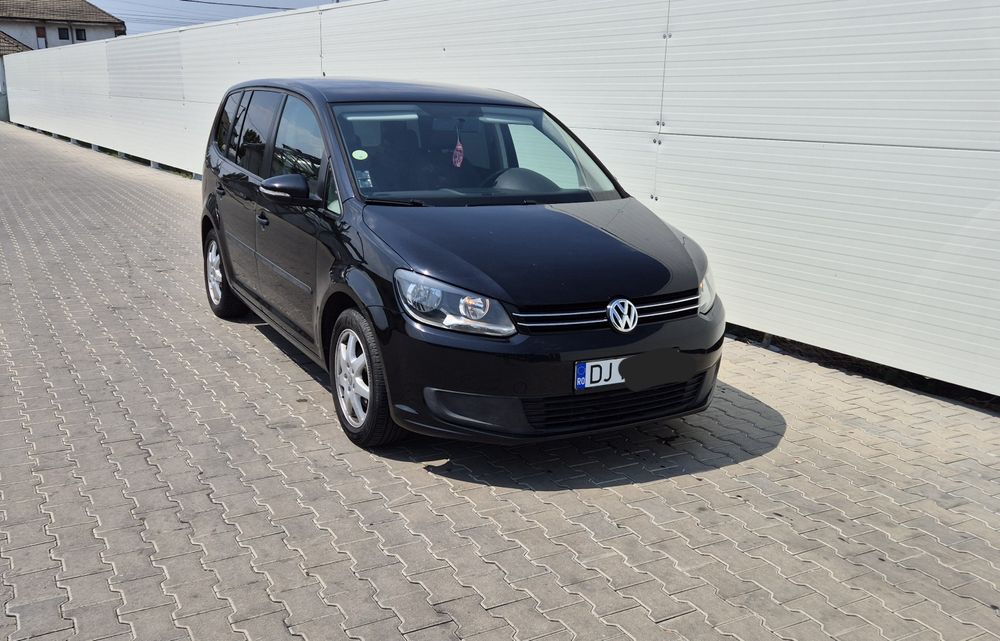 VW TOURAN 1,6 TDI - 7 locuri