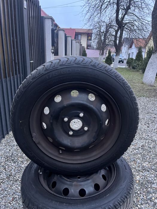 Jante Tabla 4x100 cauciucuri vara 175/60/14 kia / hyundai