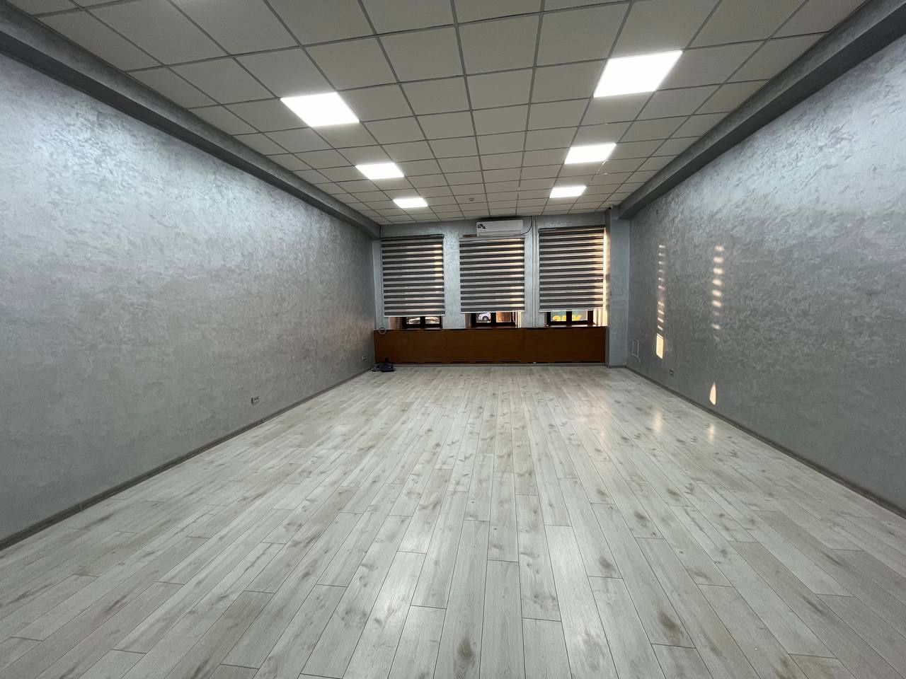 Аренда нежилых офисов в Центре Столицы Сквер Амира Темура