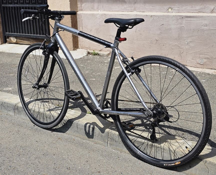 Specialized crossroads sport city bike