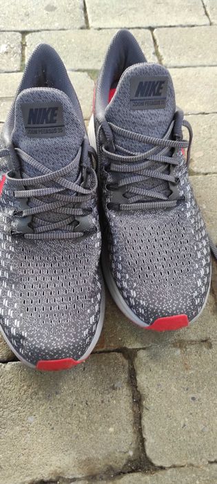 Nike de alergat 44 ca noi