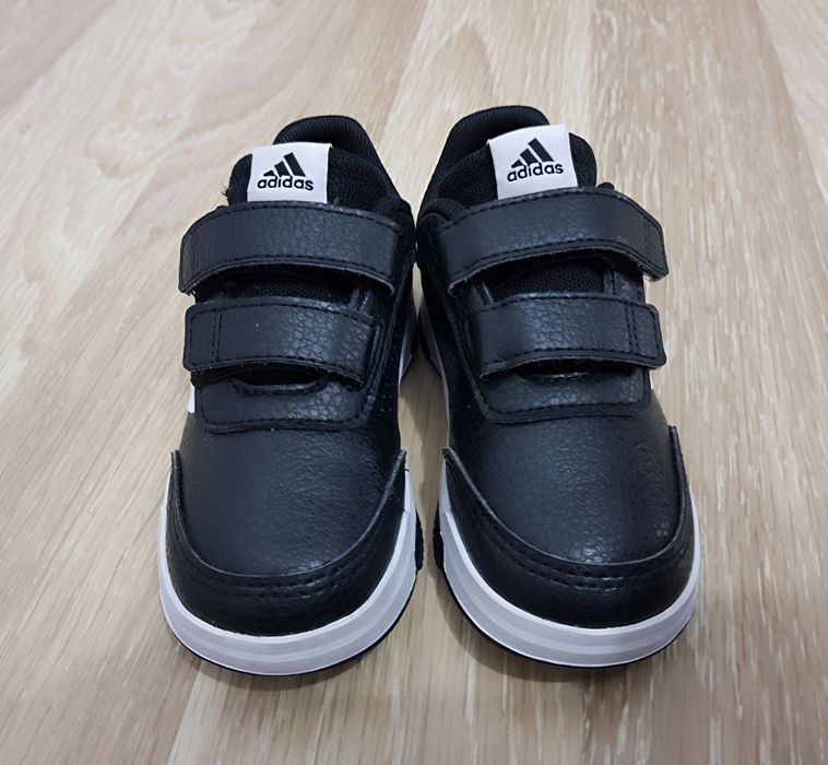 Adidași Adidas mărimea 25 Nike jordan
