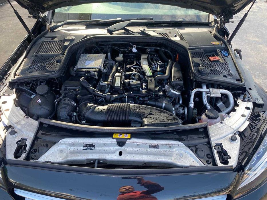 Dezmembrez mercedes c220 w205 AIR-MATIC om 651 ad-blue/capota w205/far