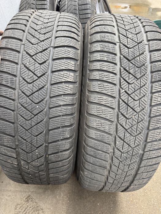 Anvelope Pirelli Sottozero 3 245/50/19 Run Flat M+S