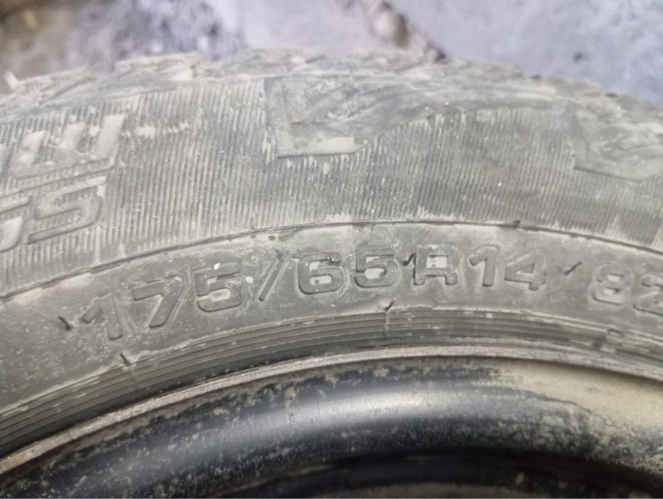 Продам резину 175/65/14
