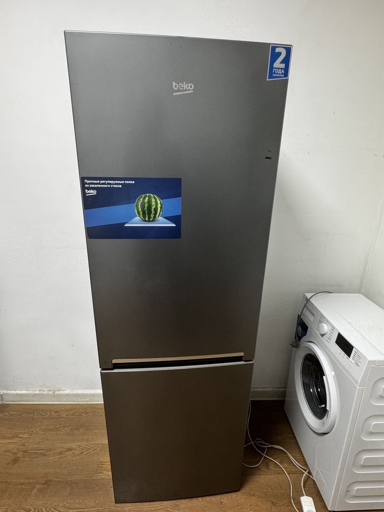 Продам Холодильник Beko ( Турция ) 339 л/ 186см