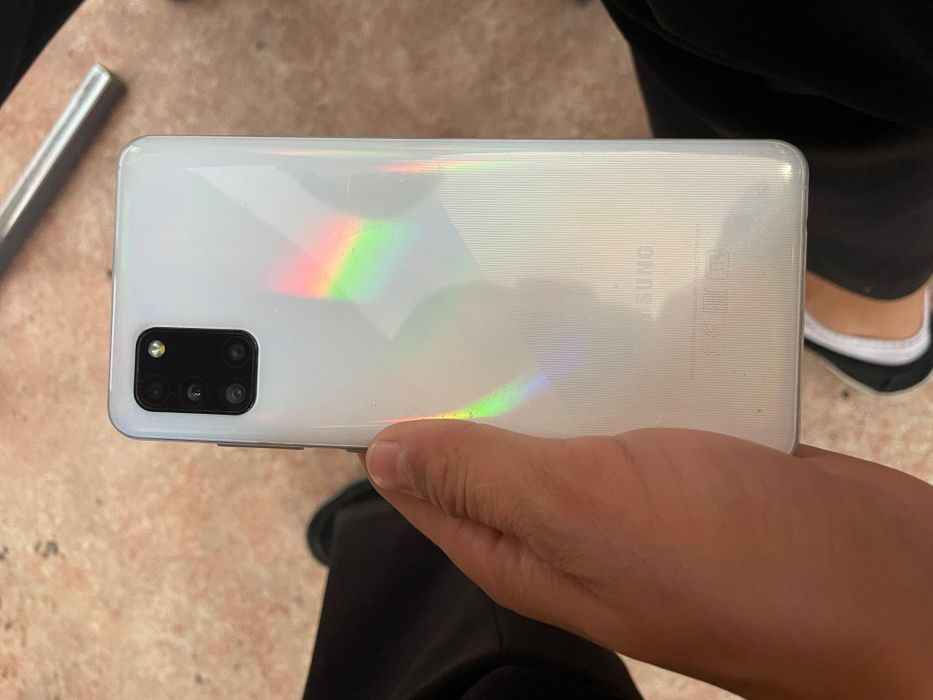 samsung a31 в отличном состояние