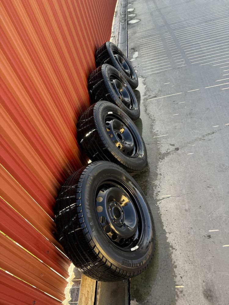 Cauciucuri Michelin Latitude Tour 215/65 R16 M+S* Pentru Dacia Duster
