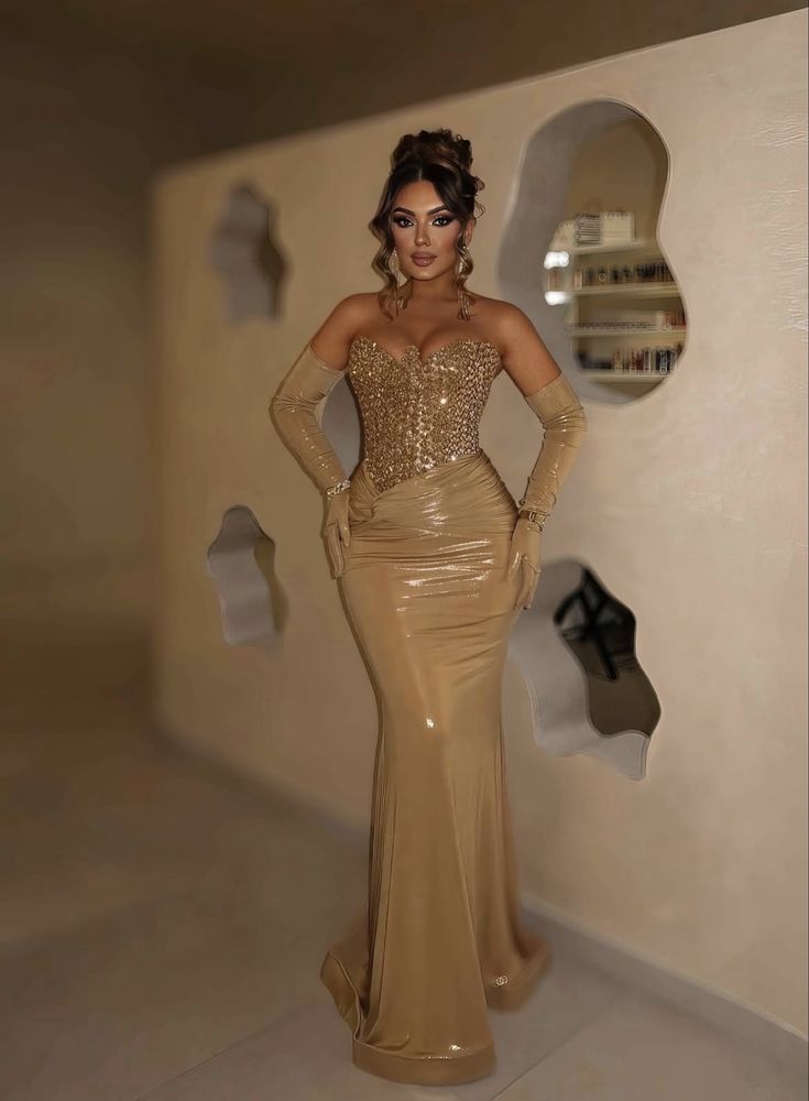Rochie deosebita cu cristale de ocazie