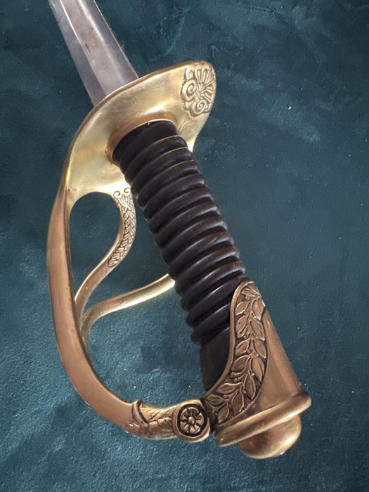 Sabie veche reconditionata