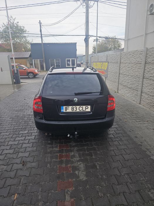 Vând Skoda Octavia 2