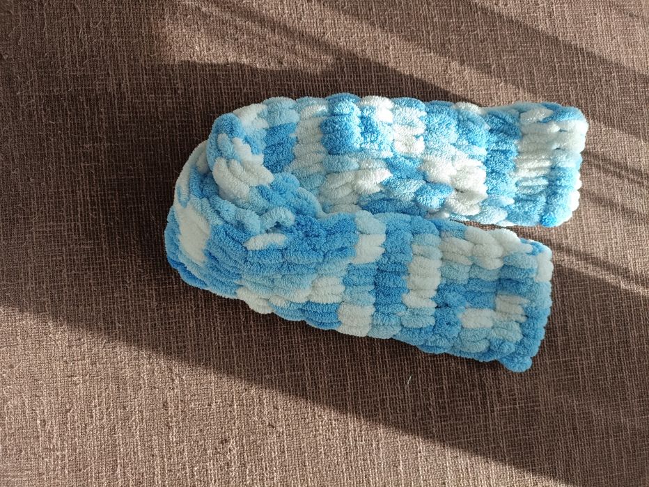 Ръчно плетен шал