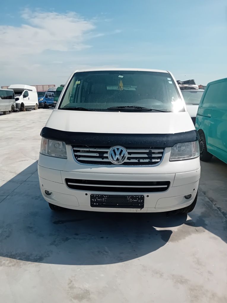 Фолксваген Транспортер Т5/ VW Transporter T5 2.5 131 к.с НА ЧАСТИ