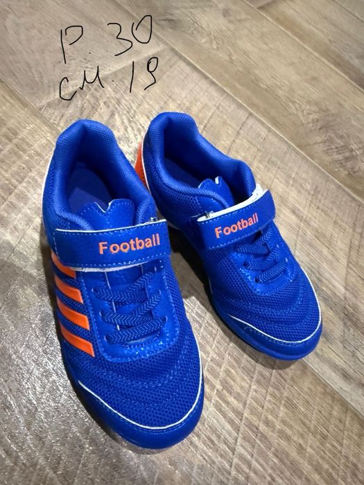 Обувь детская новая
