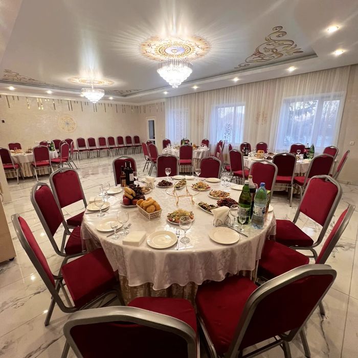 Коттедж суточно,помесячно. банкетный зал