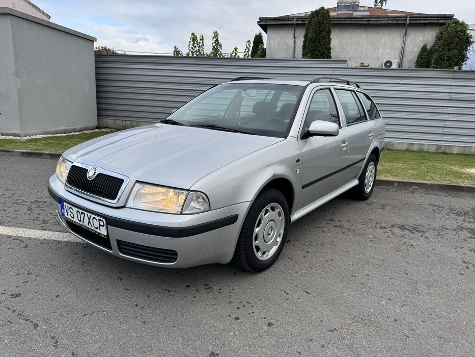 Skoda Octavia 1.6i