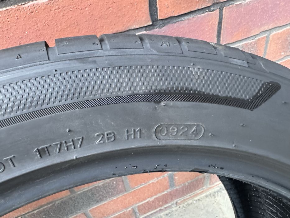 245 45 19 Hakook Dot 23/24 +7mm