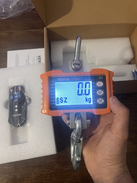 Кранова везна 1 Тон с дистанционно!