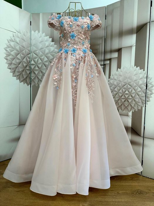 Rochie pentru evenimente speciale
