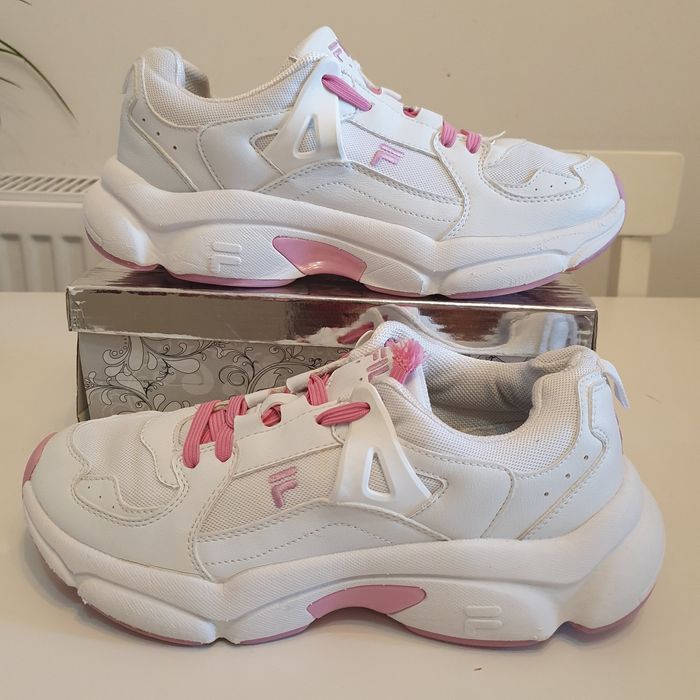 Pantofi sport Fila masura 41