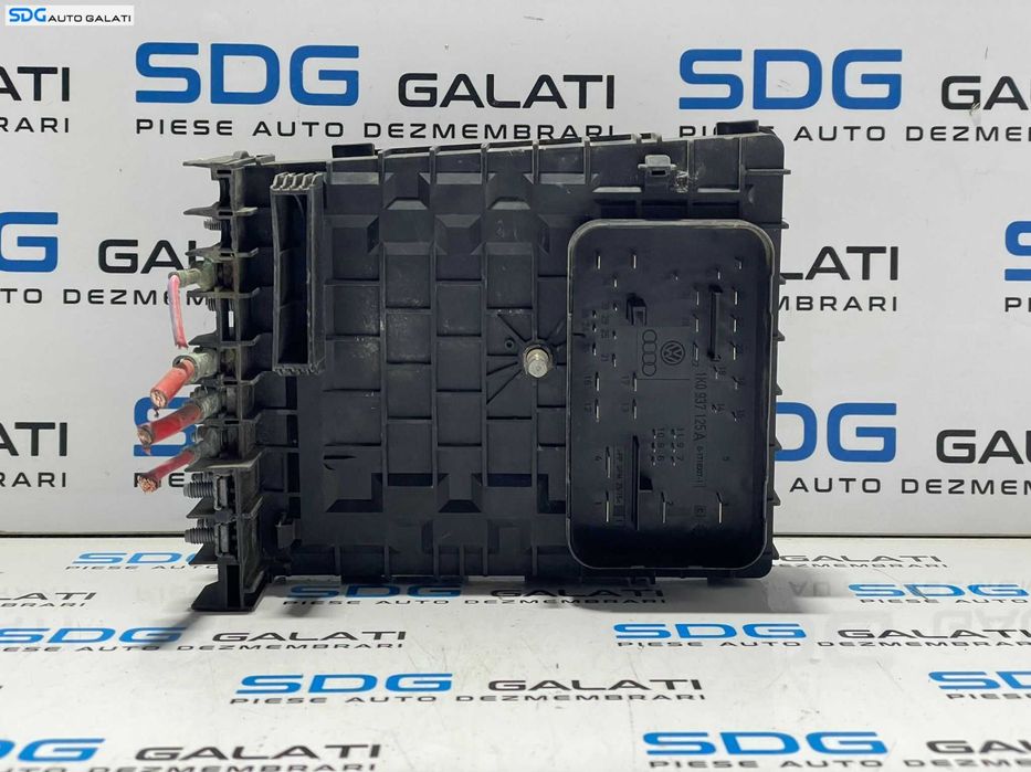 Unitate Calculator Panou Tablou Relee Sigurante Volkswagen Golf 5 Plus 2004 - 2008 Cod 1K0937125A 0-1718130-1 [L2988]