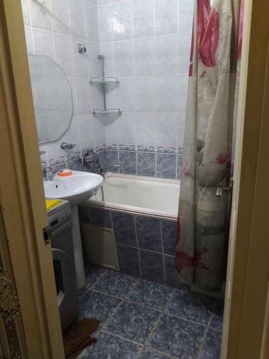 Буюк Ипак Йули м.  2/4/5