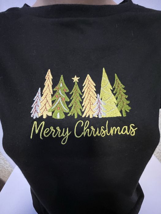 Коледни тениски с елхички