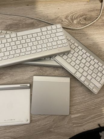 Tastatura,mouse magic mouse si trackpad apple bluetooth impecabila