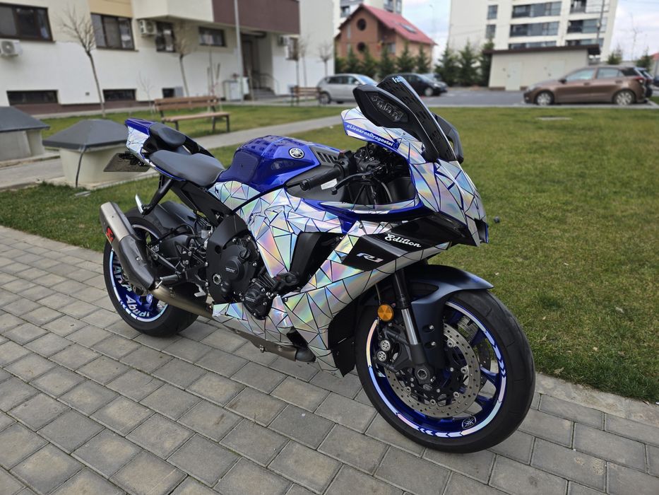 Yamaha YZF R1 2023