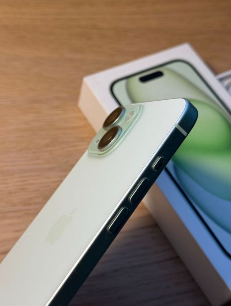 Iphone 15  128 gb