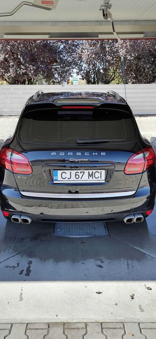 Porsche Cayenne 3.0 V6 300 CP