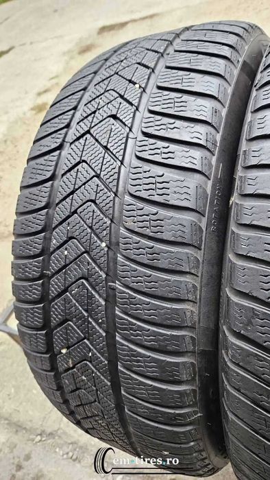 SET 2 Anvelope Iarna 265/50 R19 PIRELLI Scorpion Winter 110H - Runflat