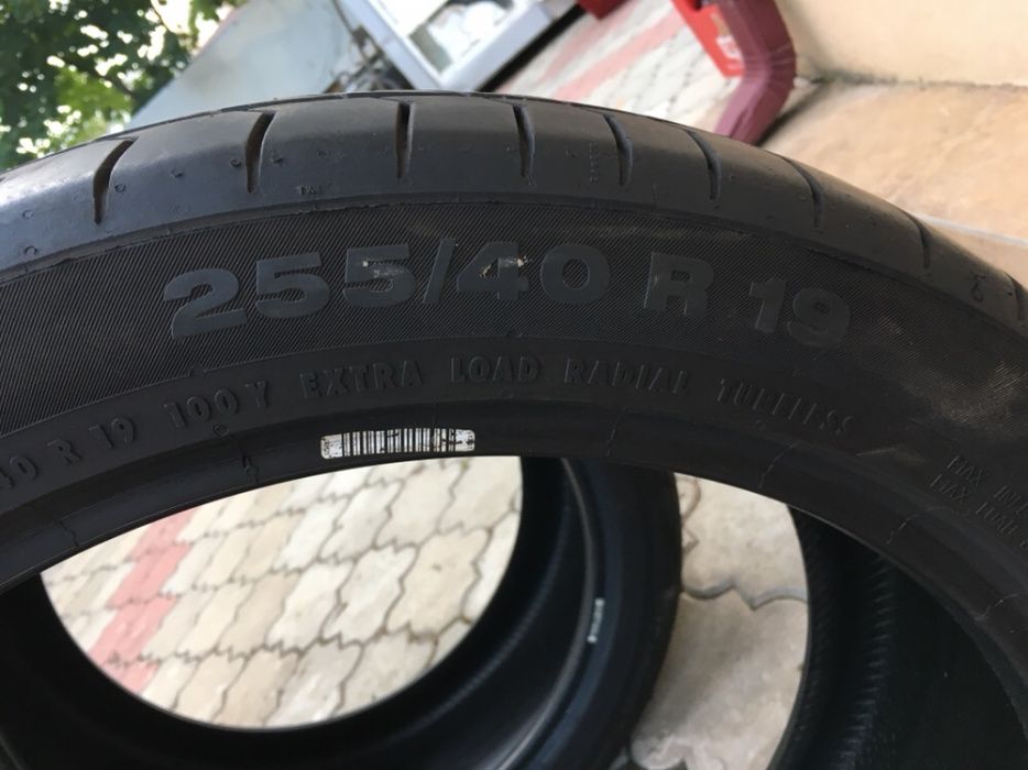 Cauciucuri de vara Continental 235/ 45 /R19 VXL