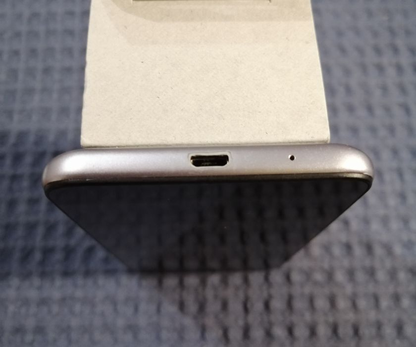 Смартфон 5", Xiaomi Redmi 5A, 2GB/16GB