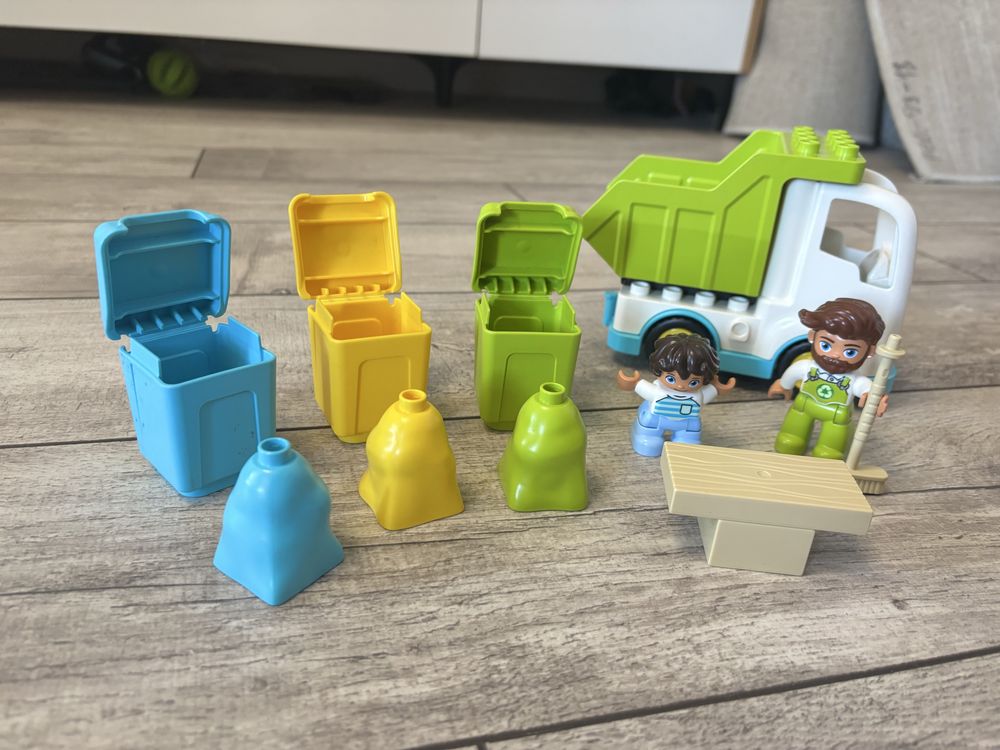 Lego DUPLO Мусоровоз и Контейнеры 10945