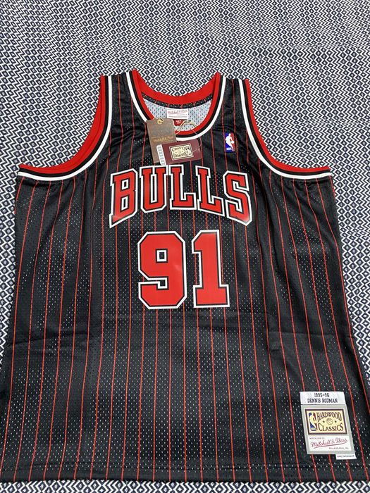 Vand maieu Rodman/Bulls 91 NBA Mitchell & Ness, nou, cu eticheta