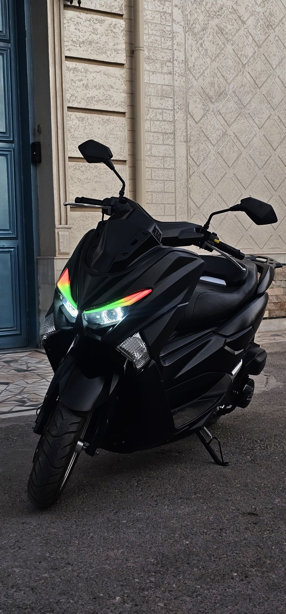 Skuter  N MAX 150сс