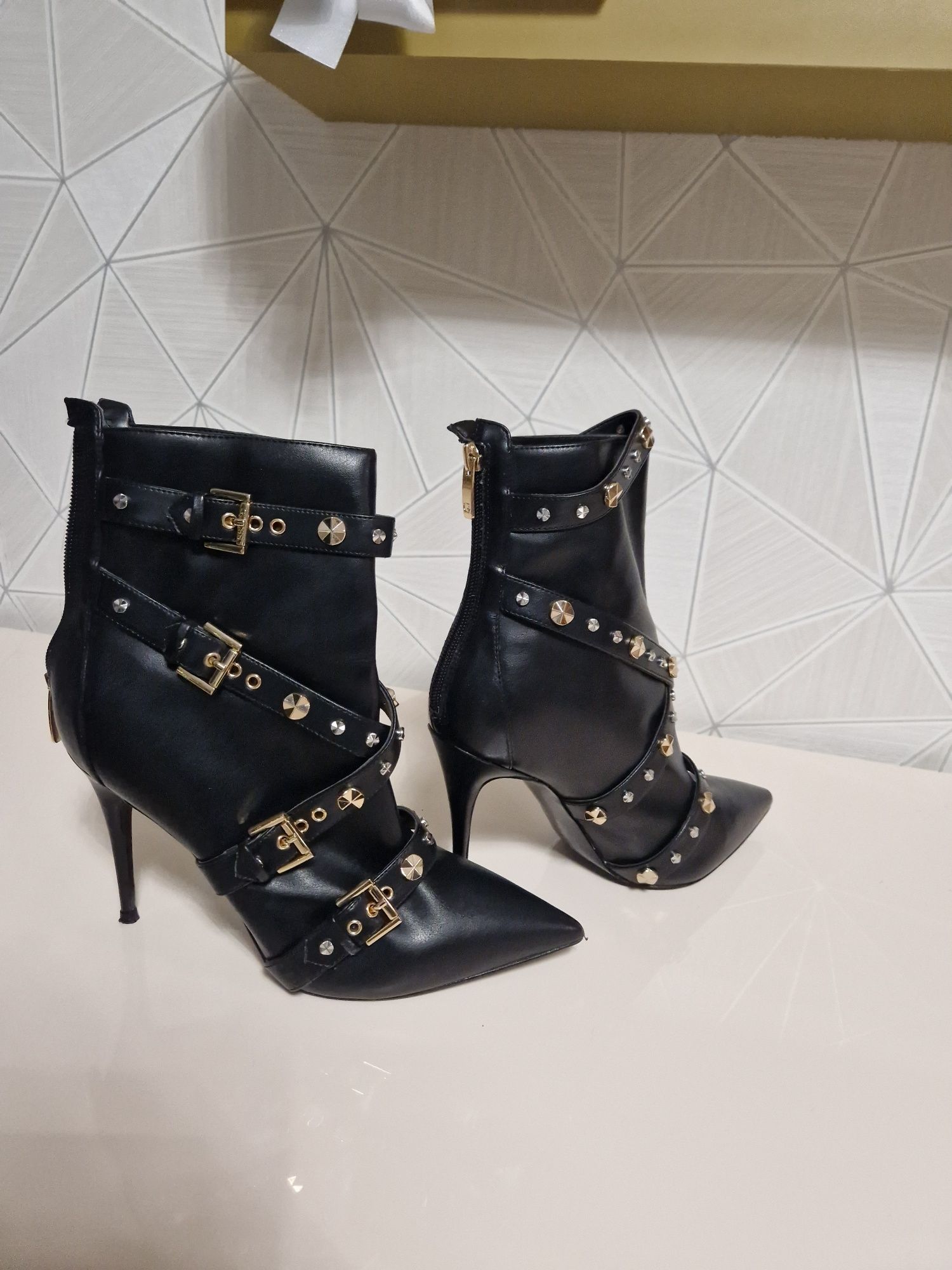 Ghete piele toc 10 cm