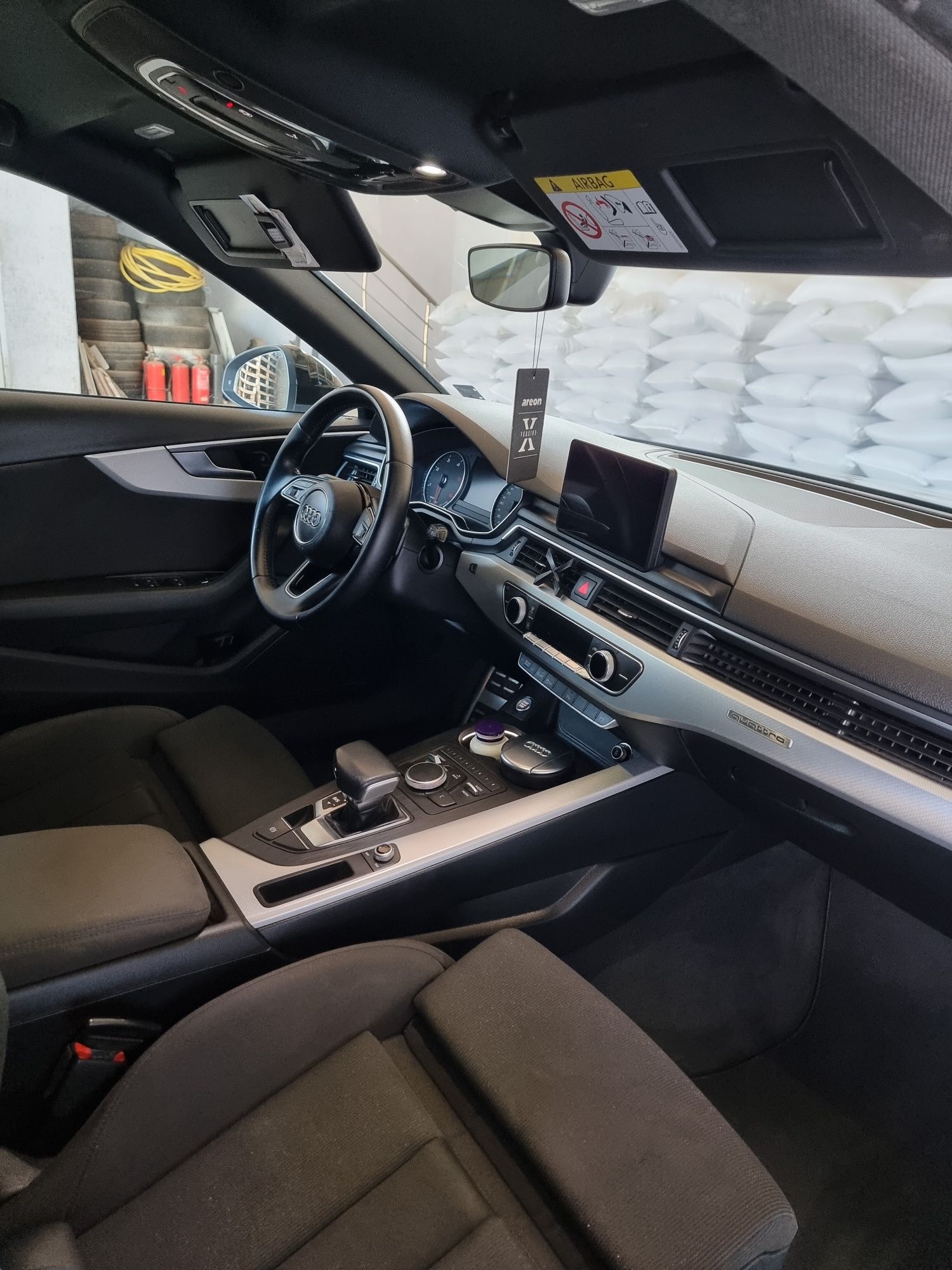 Audi A4 B9*2.0 190ph*Quattro*S-line*